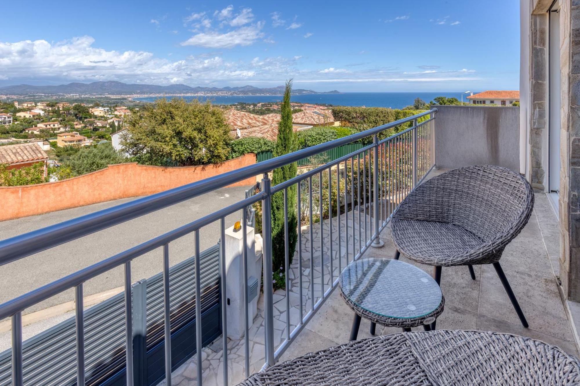 Villa Stunning Sea View Cote D'azur - Rives D'or